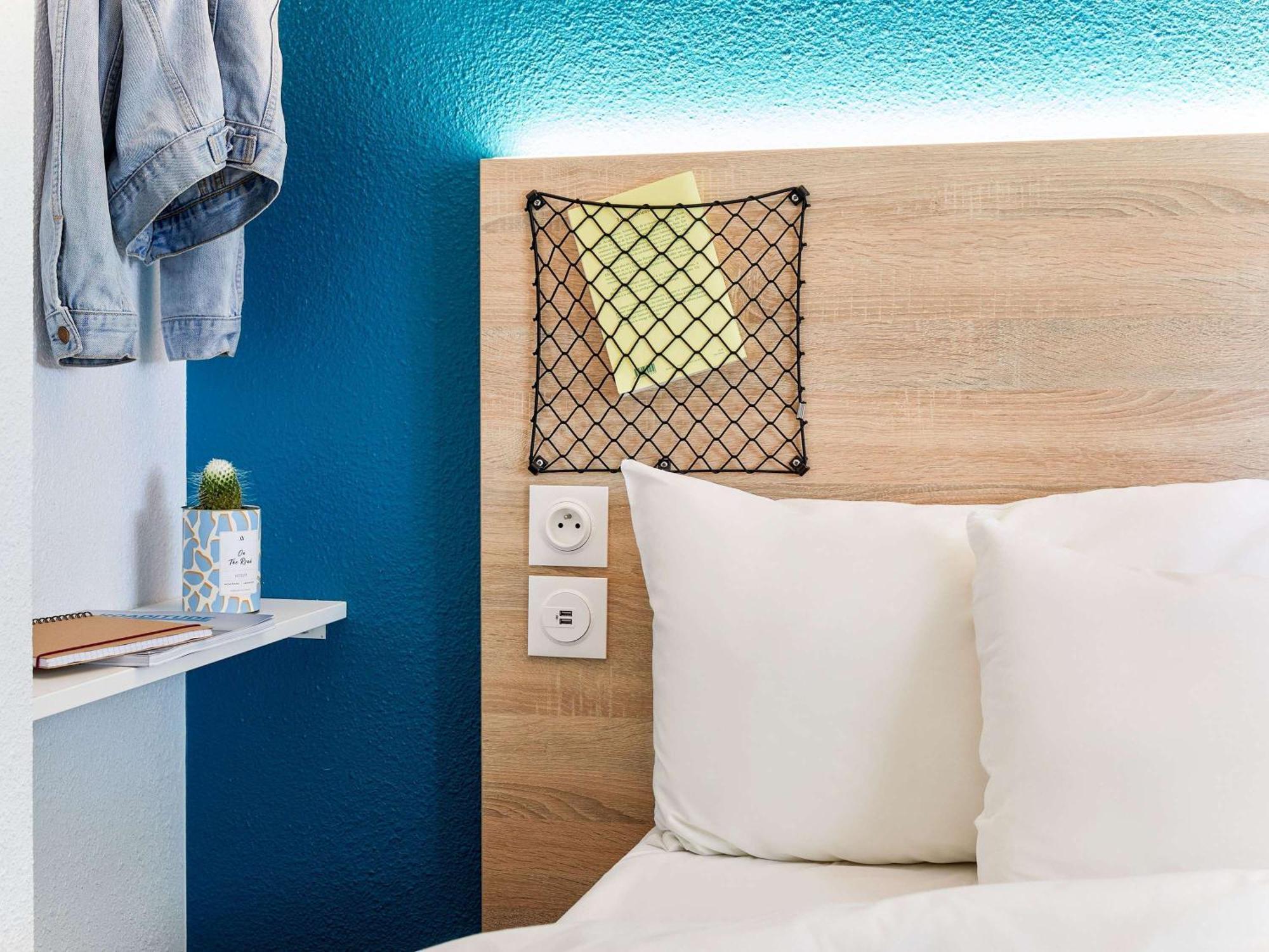 Hotelf1 Nimes Ouest Экстерьер фото