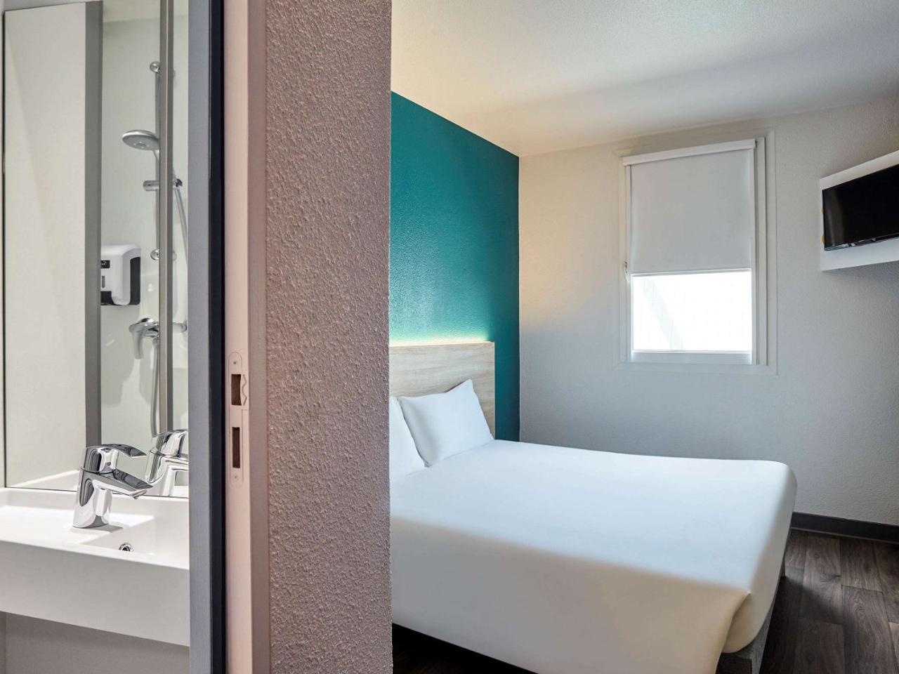 Hotelf1 Nimes Ouest Экстерьер фото